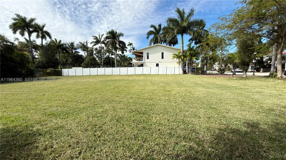 1000 Harrison St Hollywood, FL 33019