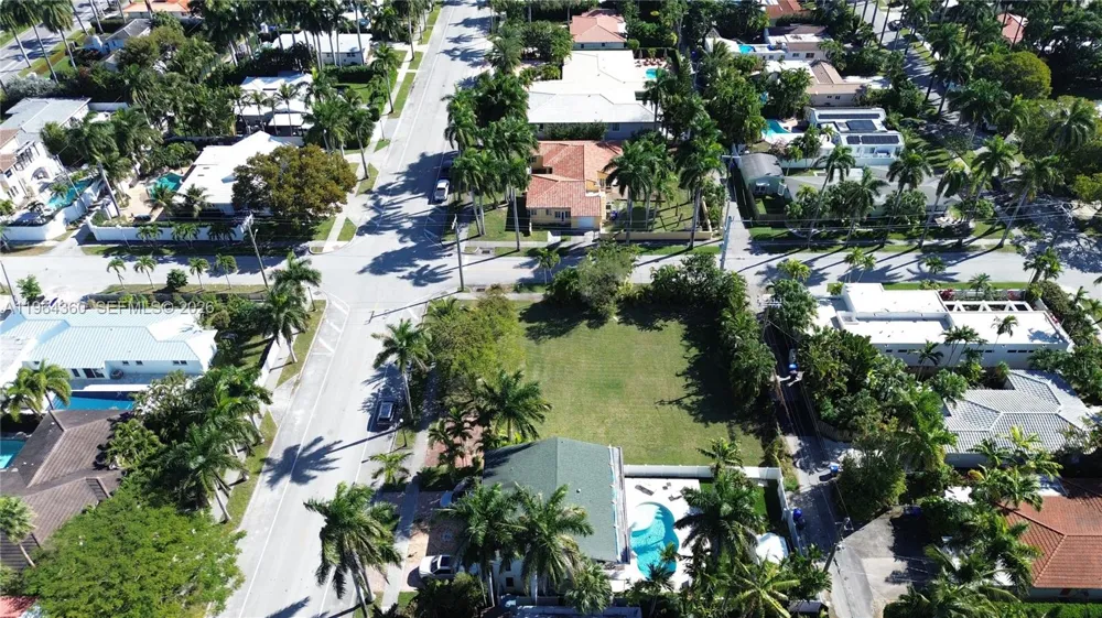 1000 Harrison St Hollywood, FL 33019