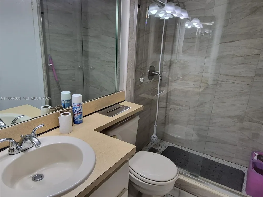 11800 SW 18th St #529-4 Miami, FL 33175