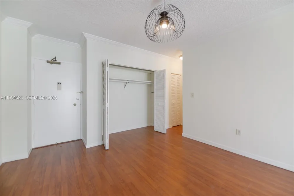 1980 S Ocean Dr #9C Hallandale Beach, FL 33009