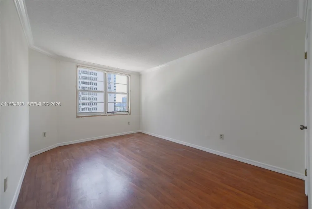 1980 S Ocean Dr #9C Hallandale Beach, FL 33009