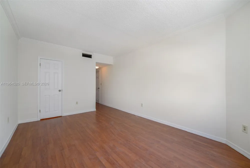 1980 S Ocean Dr #9C Hallandale Beach, FL 33009
