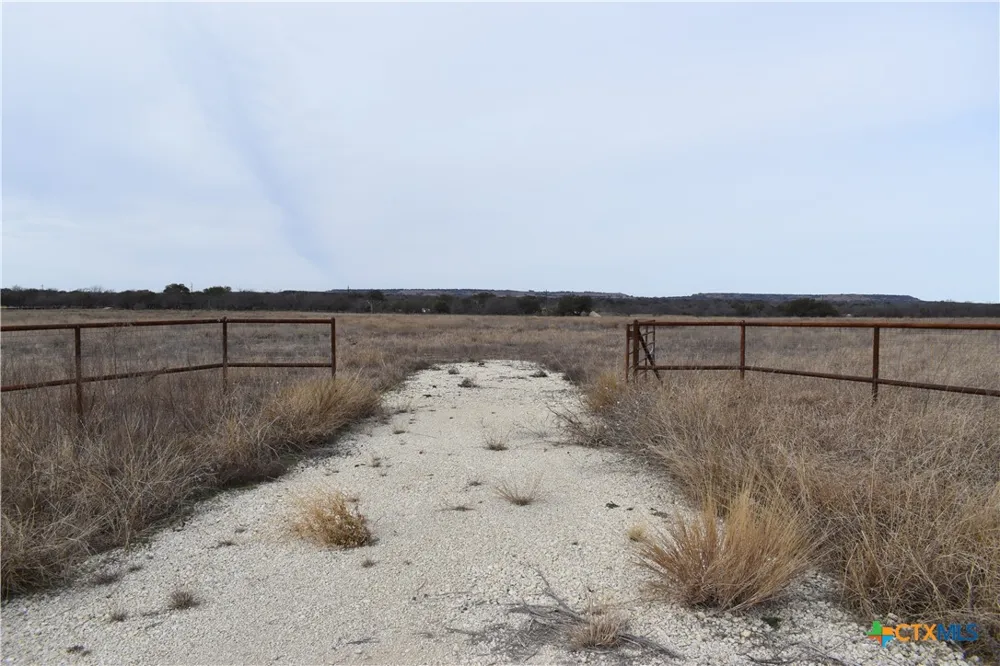 3619 N Fm 1702 Hamilton, TX 76531