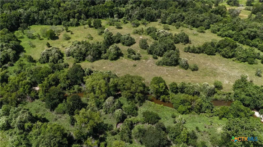 750 Lassman Road Goliad, TX 77963
