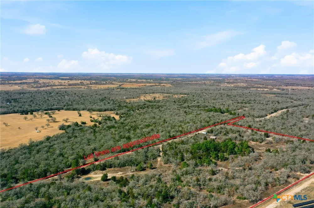 1310 Perry Lane Thorndale, TX 76577