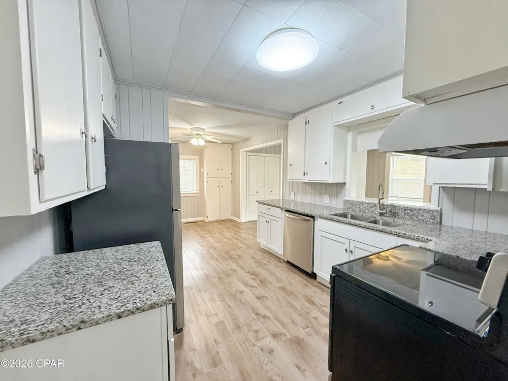 2944 Cherokee Street Marianna, FL 32446
