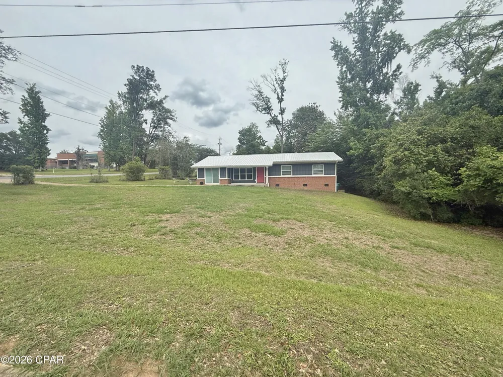 2944 Cherokee Street Marianna, FL 32446