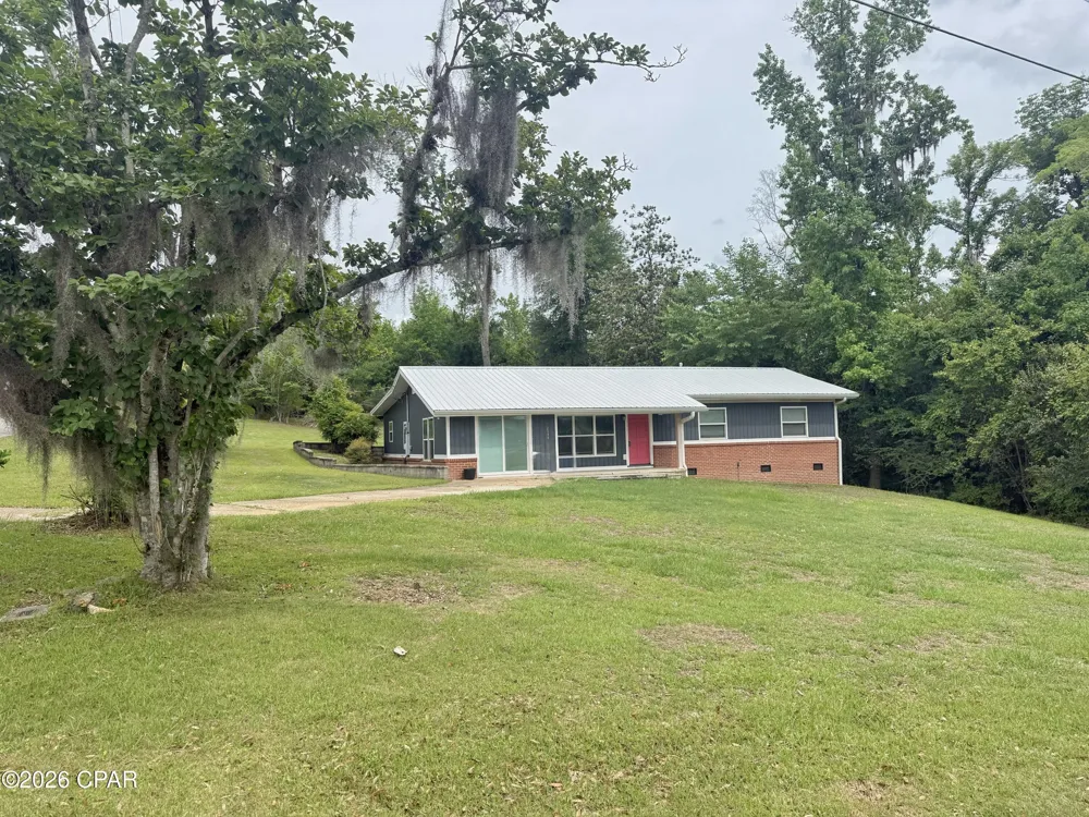 2944 Cherokee Street Marianna, FL 32446