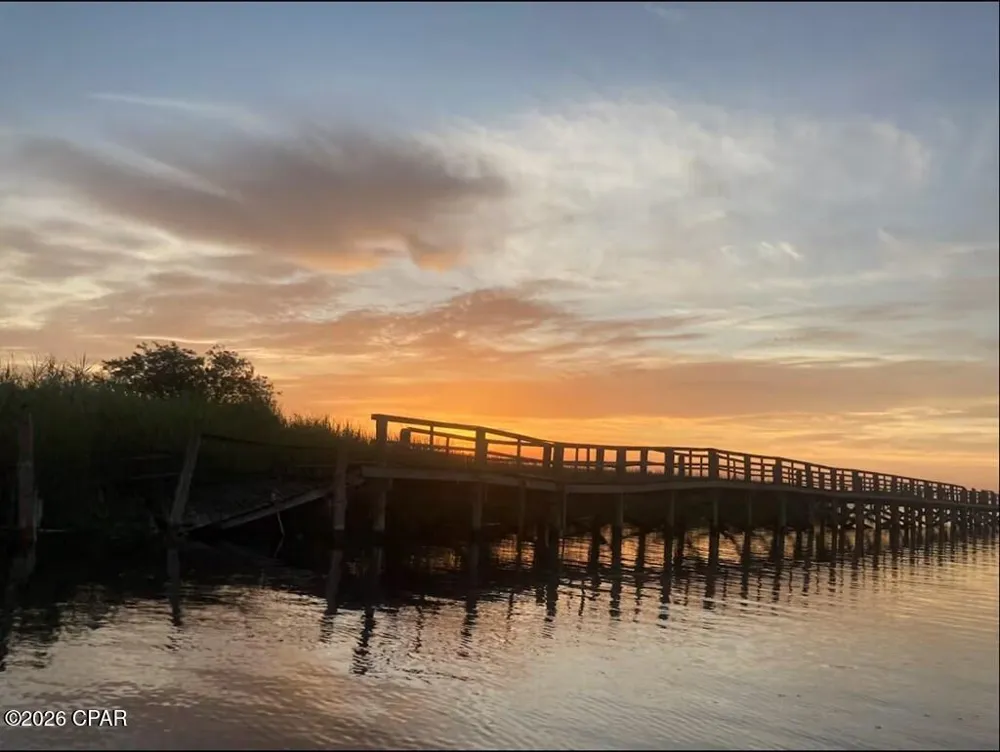 130 Coach Wagoner Street Apalachicola, FL 32320