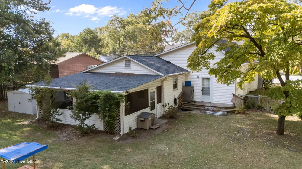 607 W Main Street Williamston, NC 27892