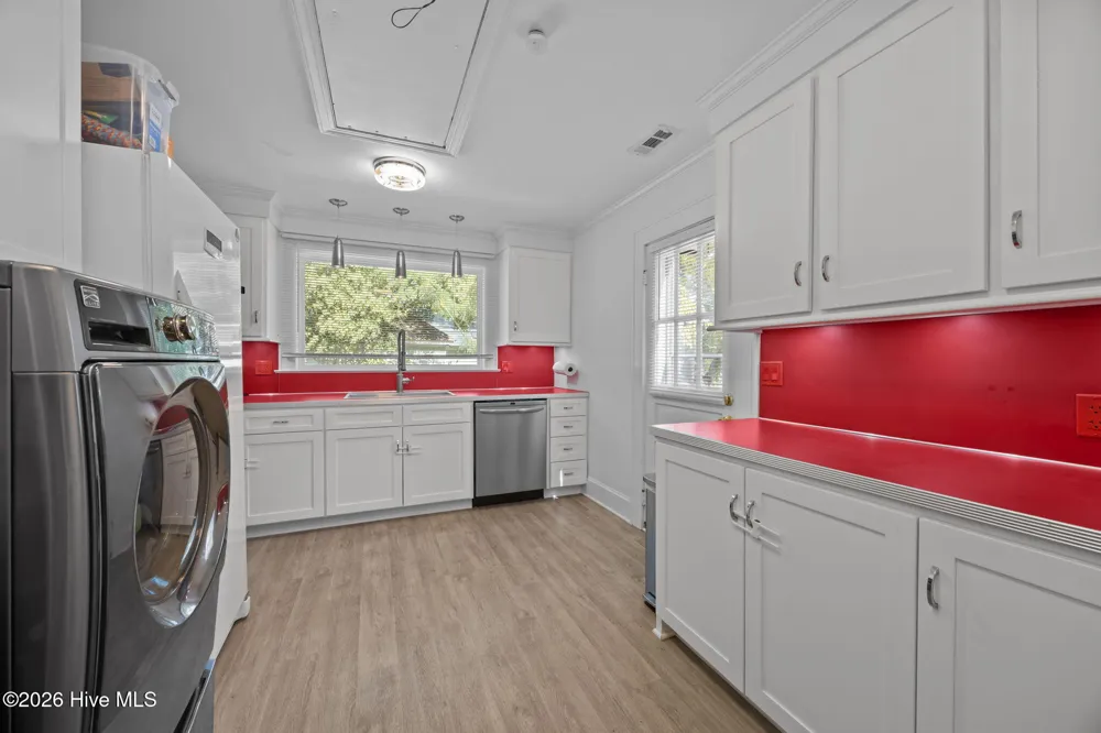 607 W Main Street Williamston, NC 27892