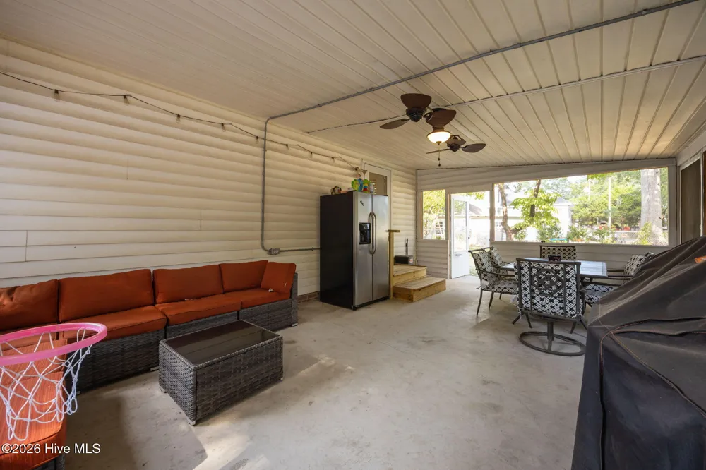 607 W Main Street Williamston, NC 27892