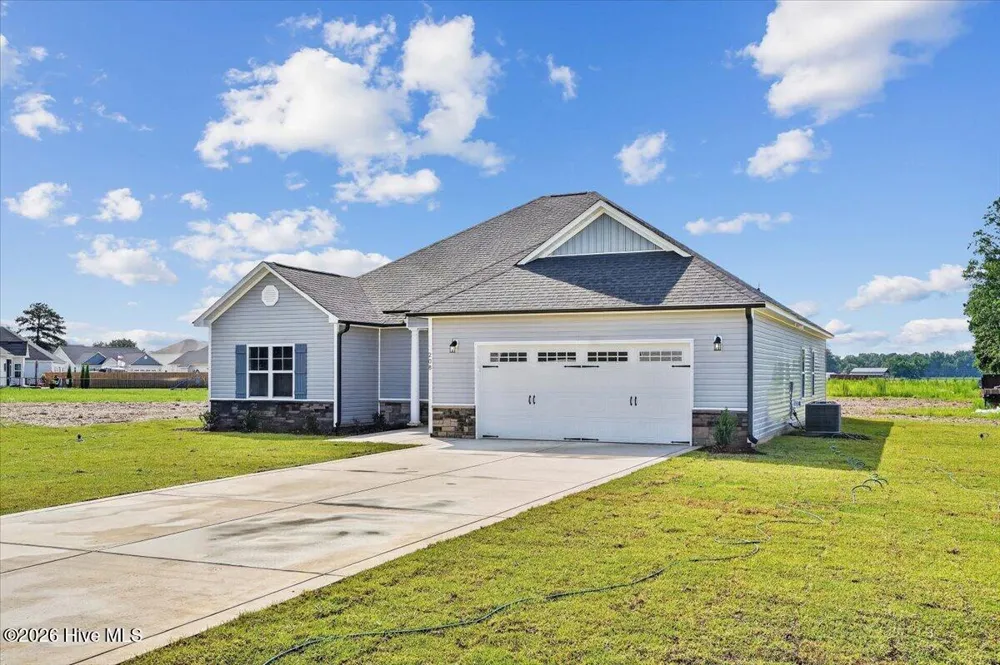 208 Talton Estates Drive Pikeville, NC 27863