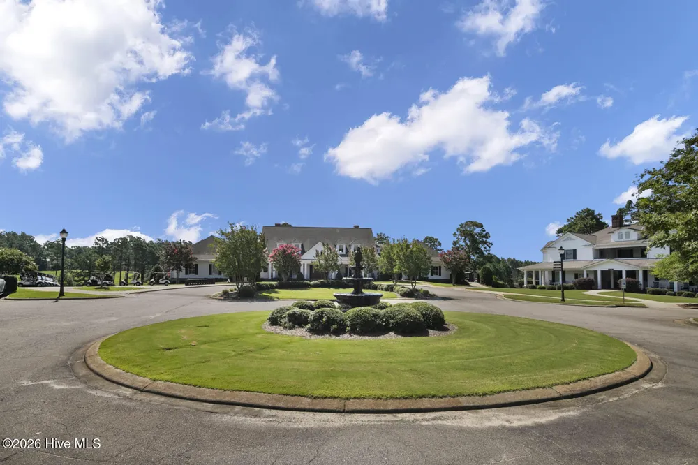 127 Plantation Drive Southern Pines, NC 28387