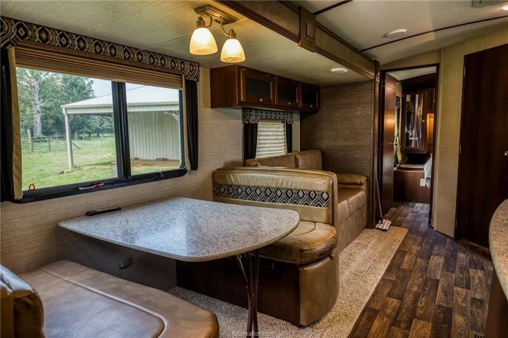 10610 County Road 322 Caldwell, TX 77836