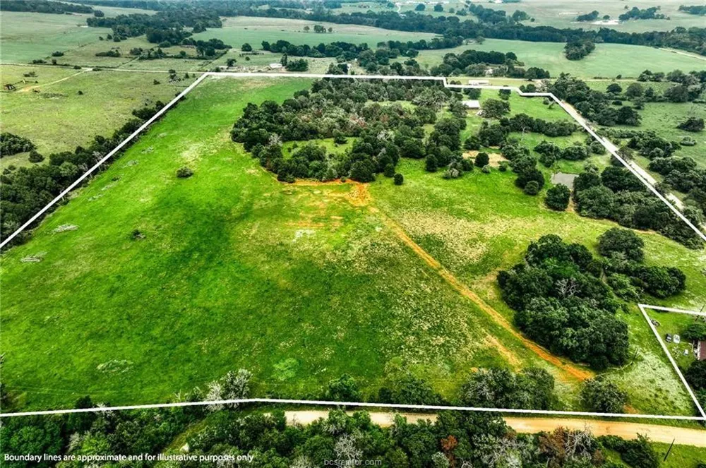 10610 County Road 322 Caldwell, TX 77836