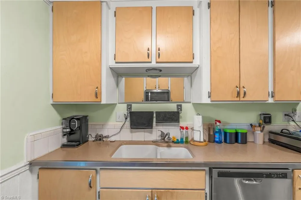 156 Brooks Street Troutman, NC 28166