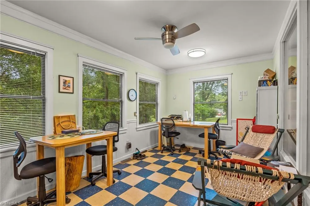 156 Brooks Street Troutman, NC 28166