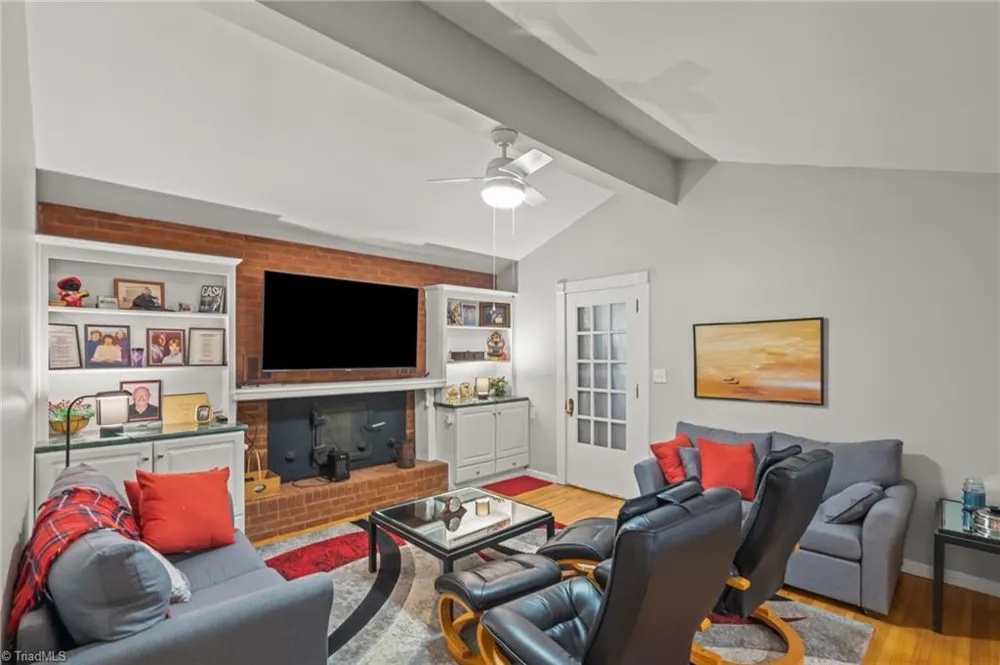 156 Brooks Street Troutman, NC 28166