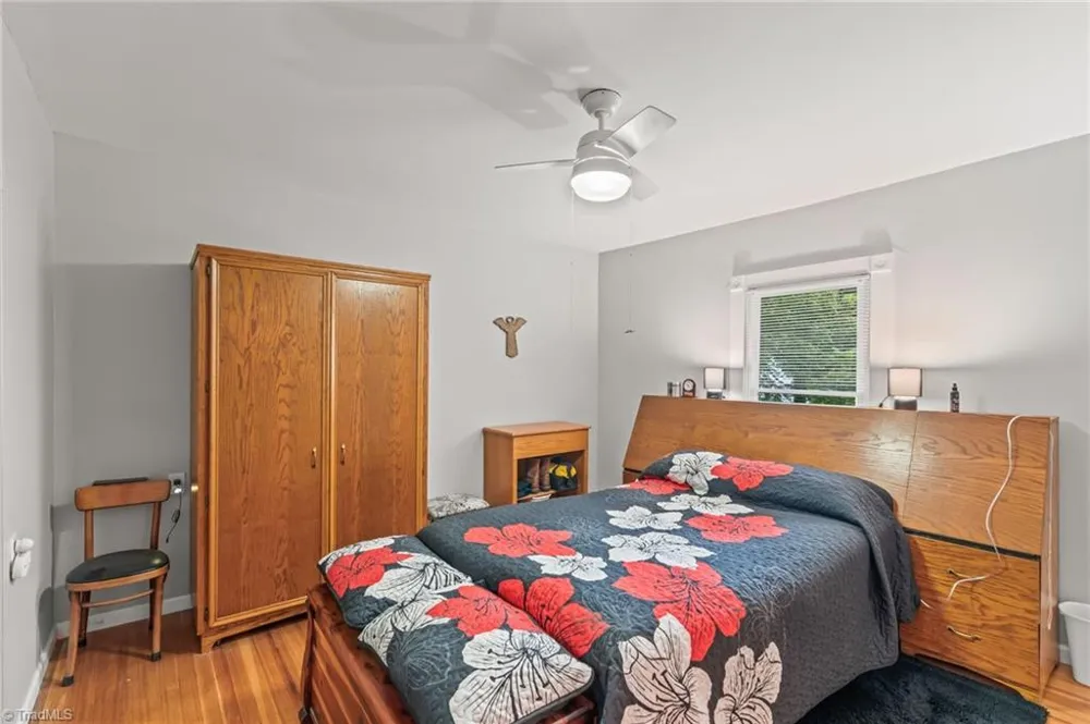 156 Brooks Street Troutman, NC 28166