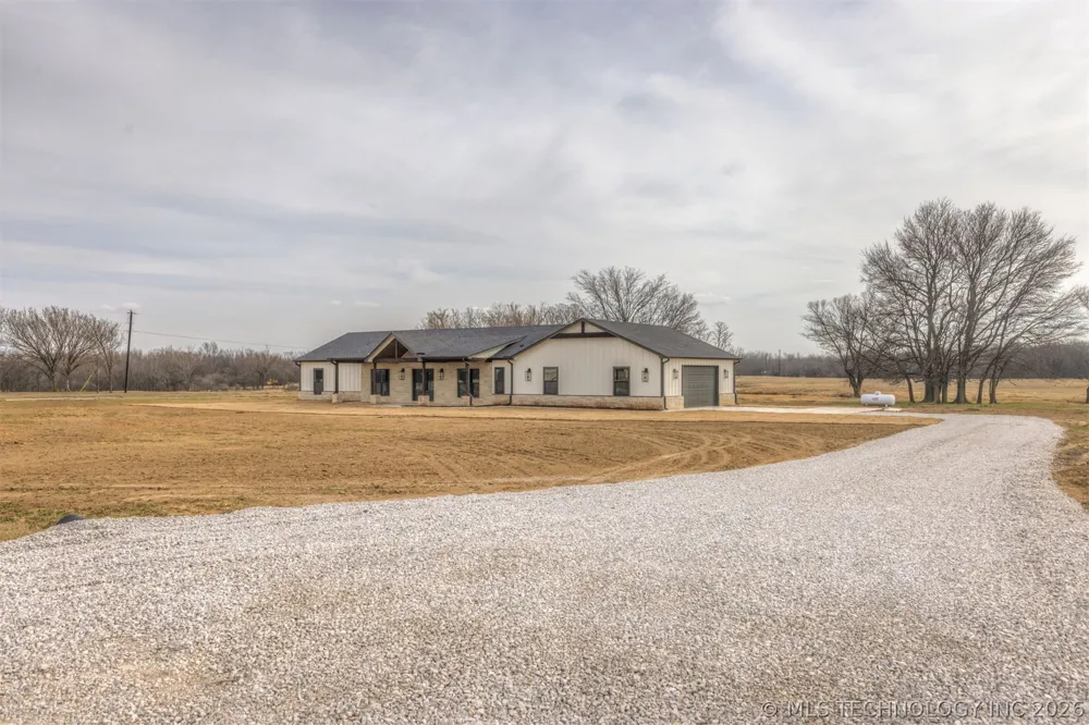 36870 E 186th Street S Porter, OK 74458