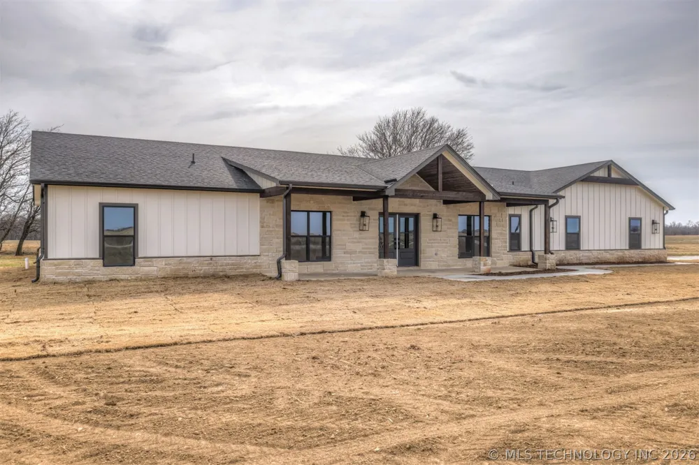 36870 E 186th Street S Porter, OK 74458