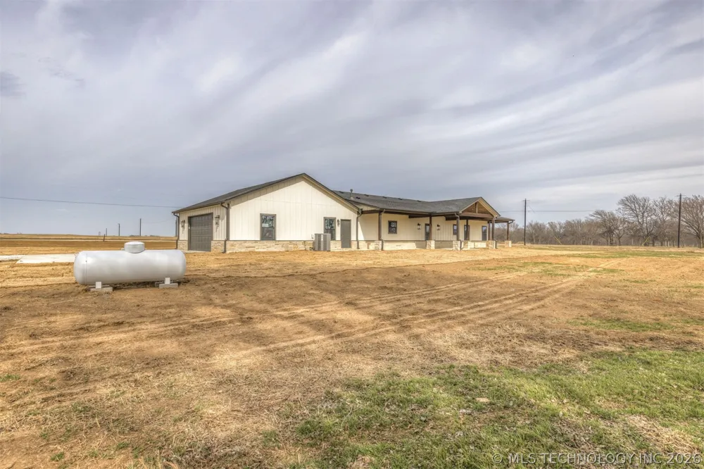 36870 E 186th Street S Porter, OK 74458
