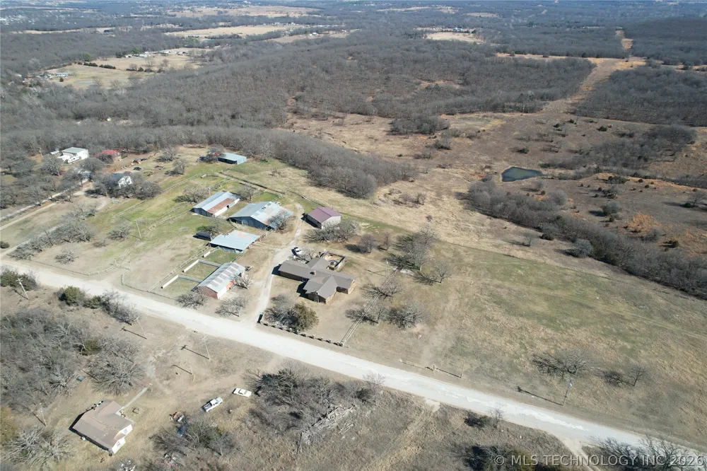 9520 160 ROAD Beggs, OK 74421