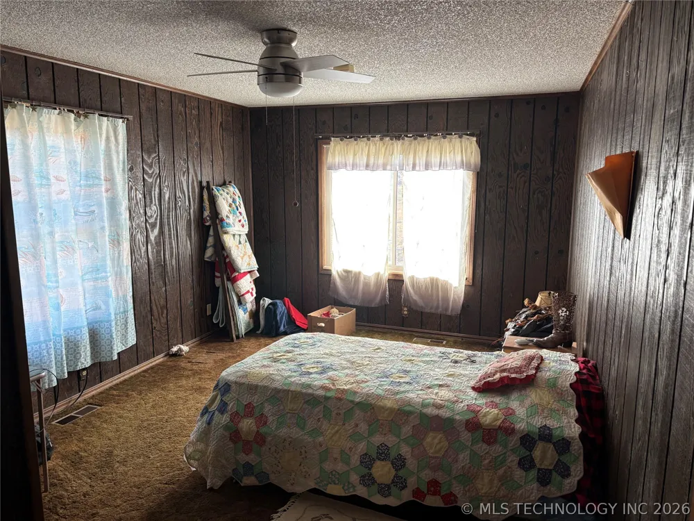 9520 160 ROAD Beggs, OK 74421