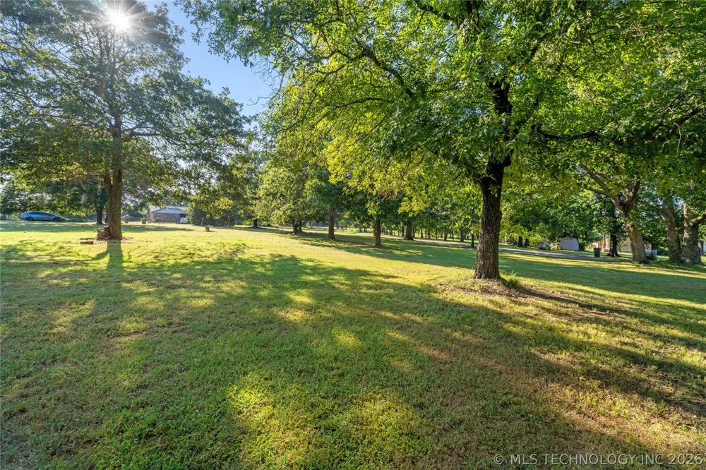 E 109th Street Wagoner, OK 74467