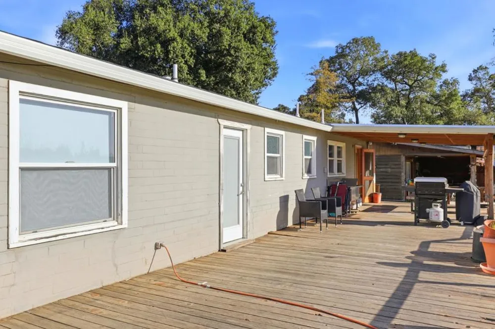 13805 Colony Avenue San Martin, CA 95046