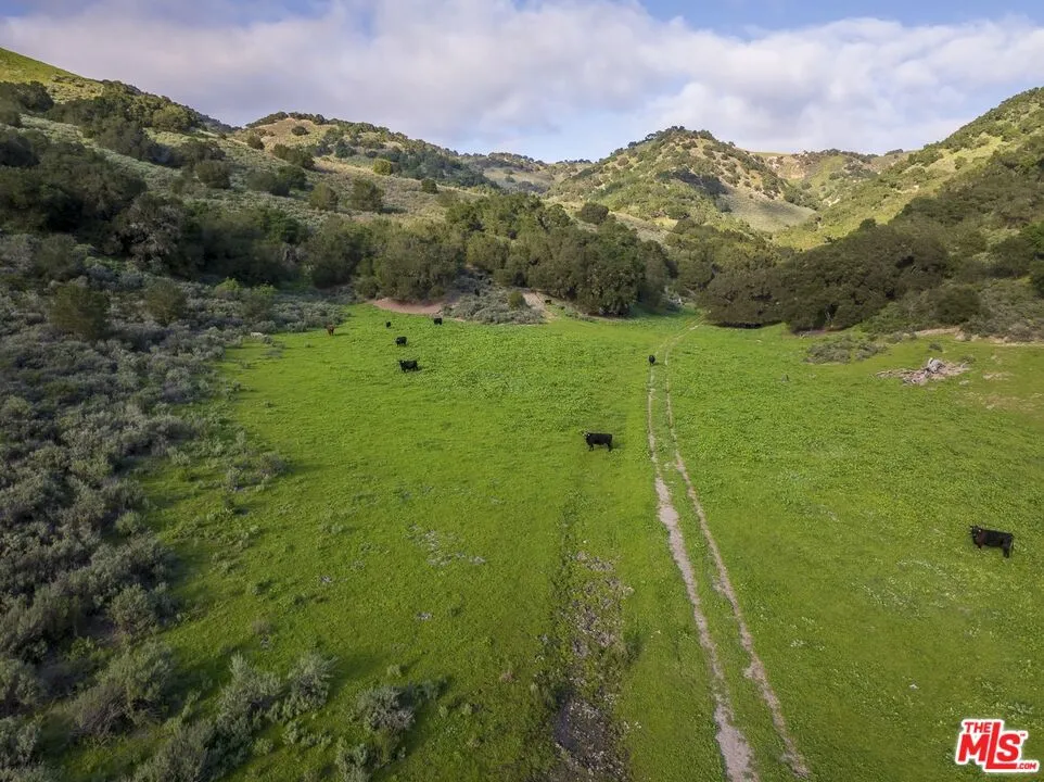1701 W Hwy 246 Buellton, CA 93427