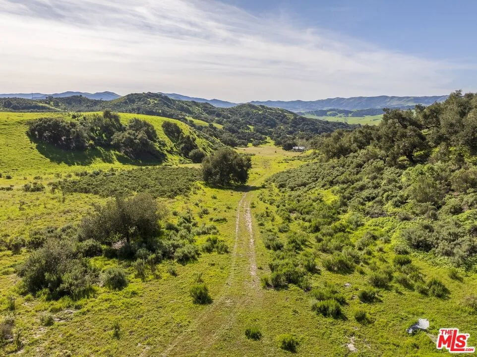 1701 W Hwy 246 Buellton, CA 93427