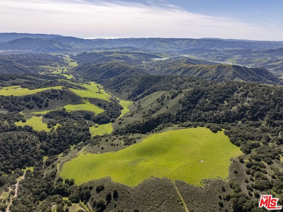 1701 W Hwy 246 Buellton, CA 93427