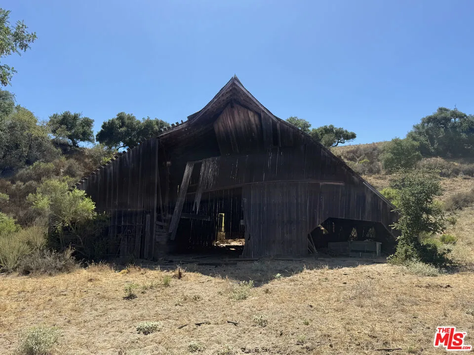 1701 W Hwy 246 Buellton, CA 93427