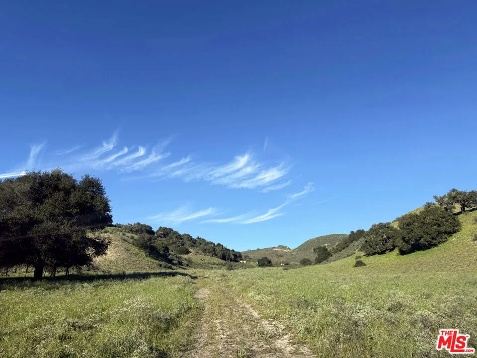 1701 W Hwy 246 Buellton, CA 93427