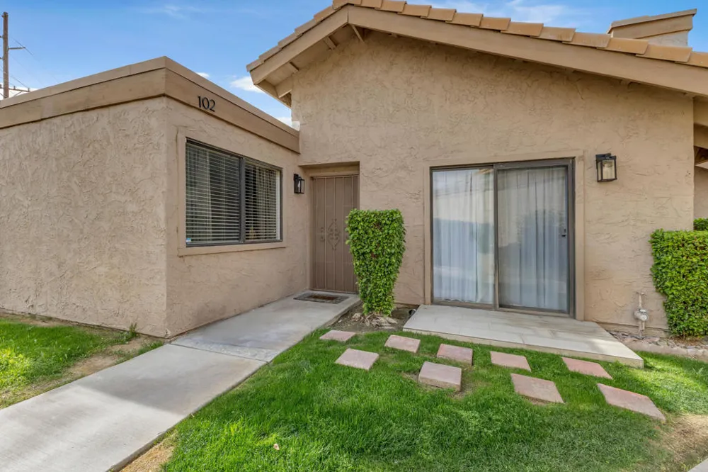 47395 Monroe Street #102 Indio, CA 92201