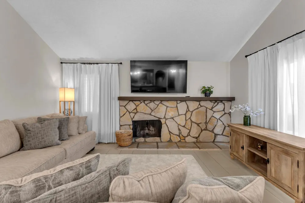 47395 Monroe Street #102 Indio, CA 92201