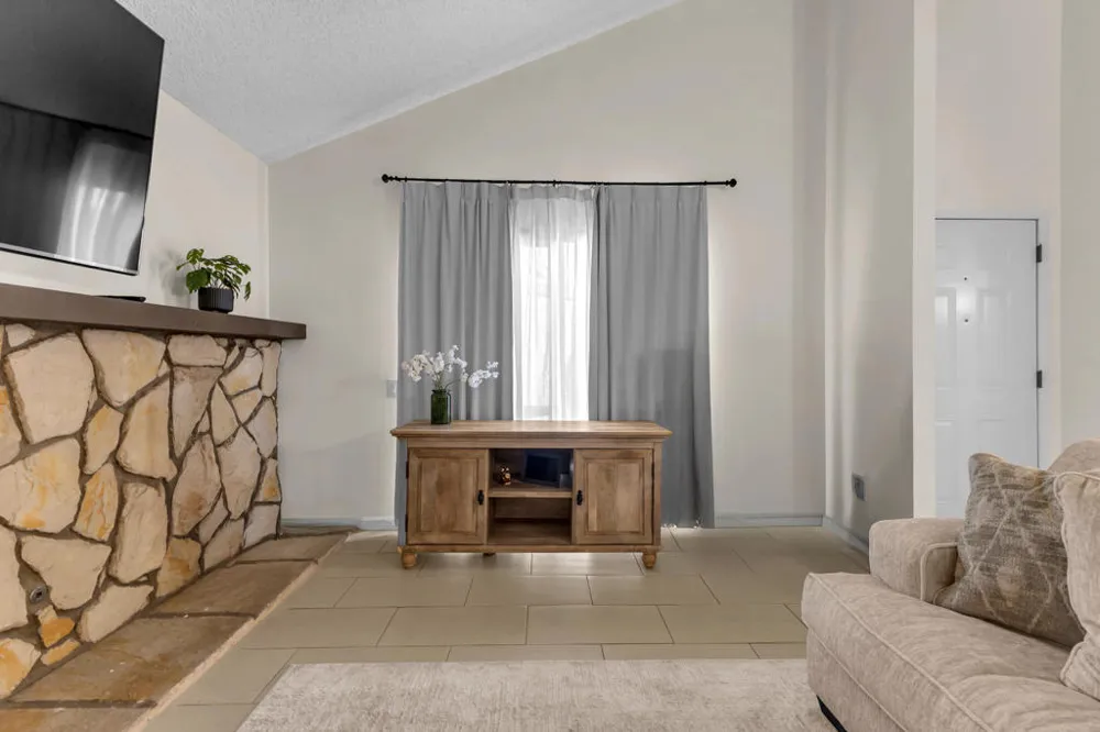 47395 Monroe Street #102 Indio, CA 92201
