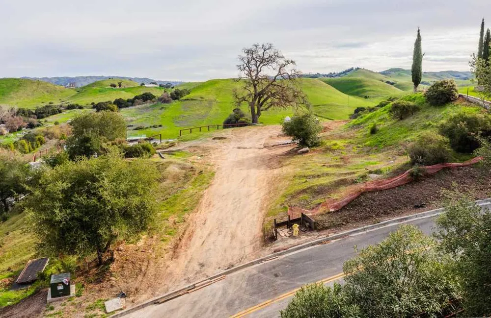 529 Vista Ridge Drive Milpitas, CA 95035