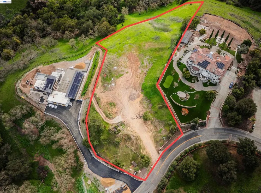 529 Vista Ridge Drive Milpitas, CA 95035