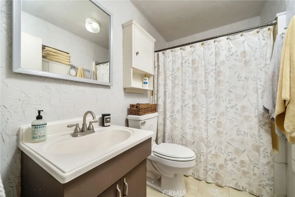 2800 Mountain Avenue Upland, CA 91784