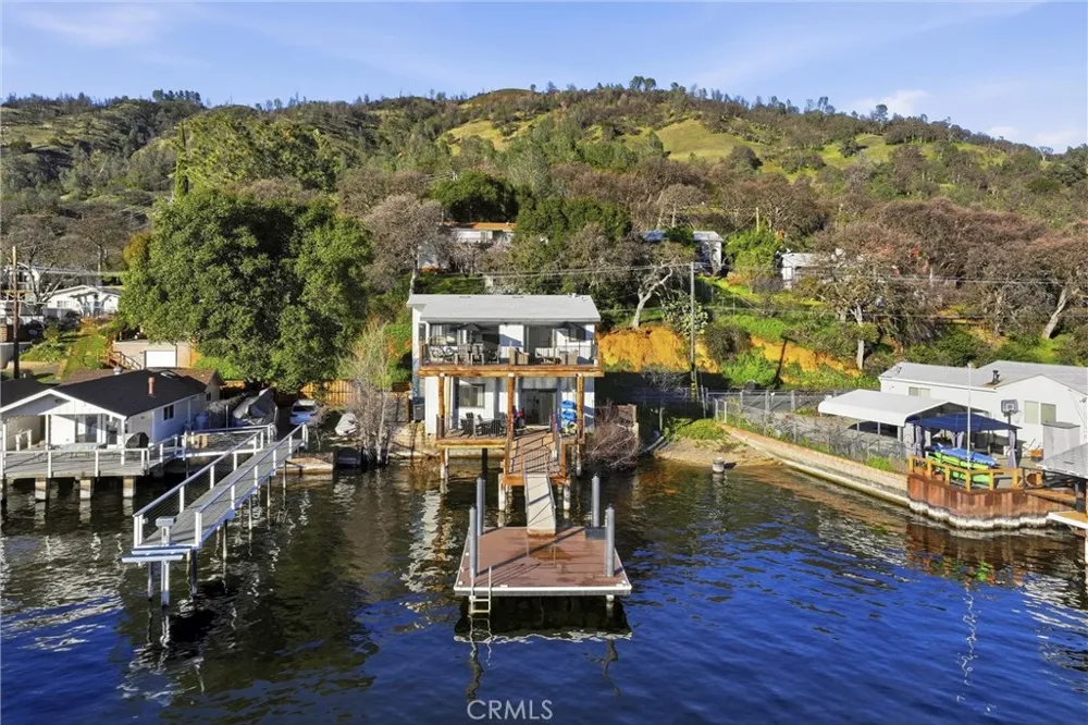 10727 E Highway 20 Clearlake Oaks, CA 95423