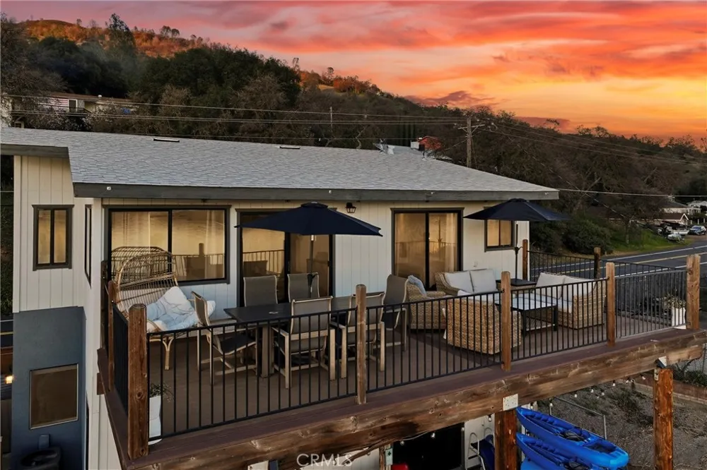 10727 E Highway 20 Clearlake Oaks, CA 95423