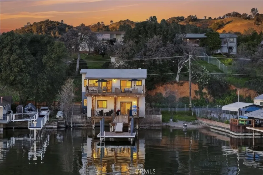 10727 E Highway 20 Clearlake Oaks, CA 95423