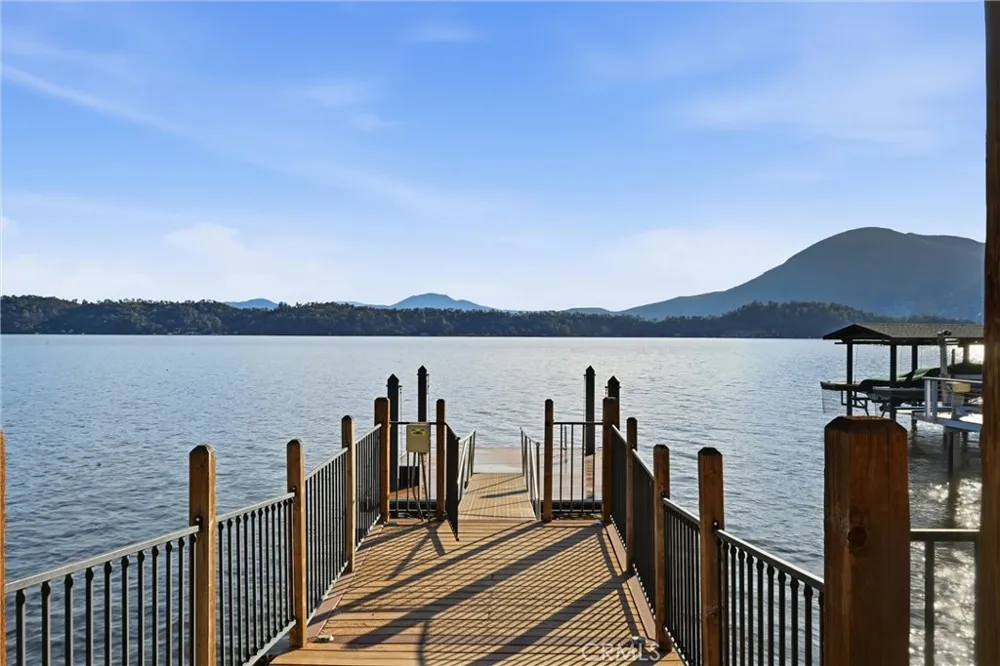 10727 E Highway 20 Clearlake Oaks, CA 95423