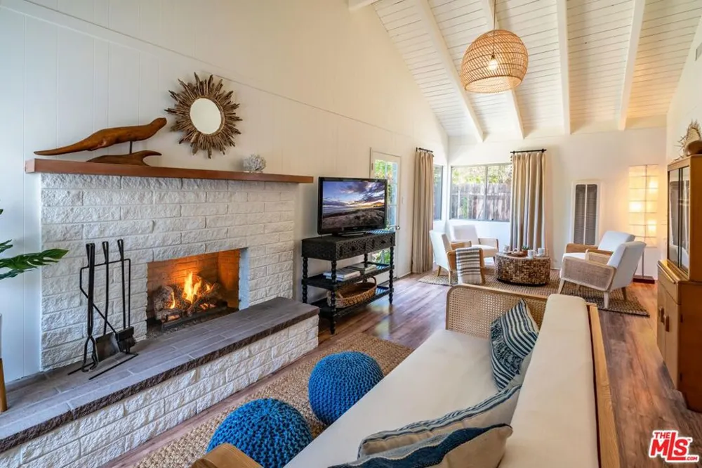 1214 Shoreline Drive Santa Barbara, CA 93109