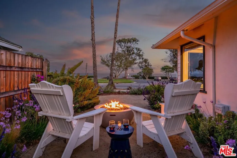 1214 Shoreline Drive Santa Barbara, CA 93109