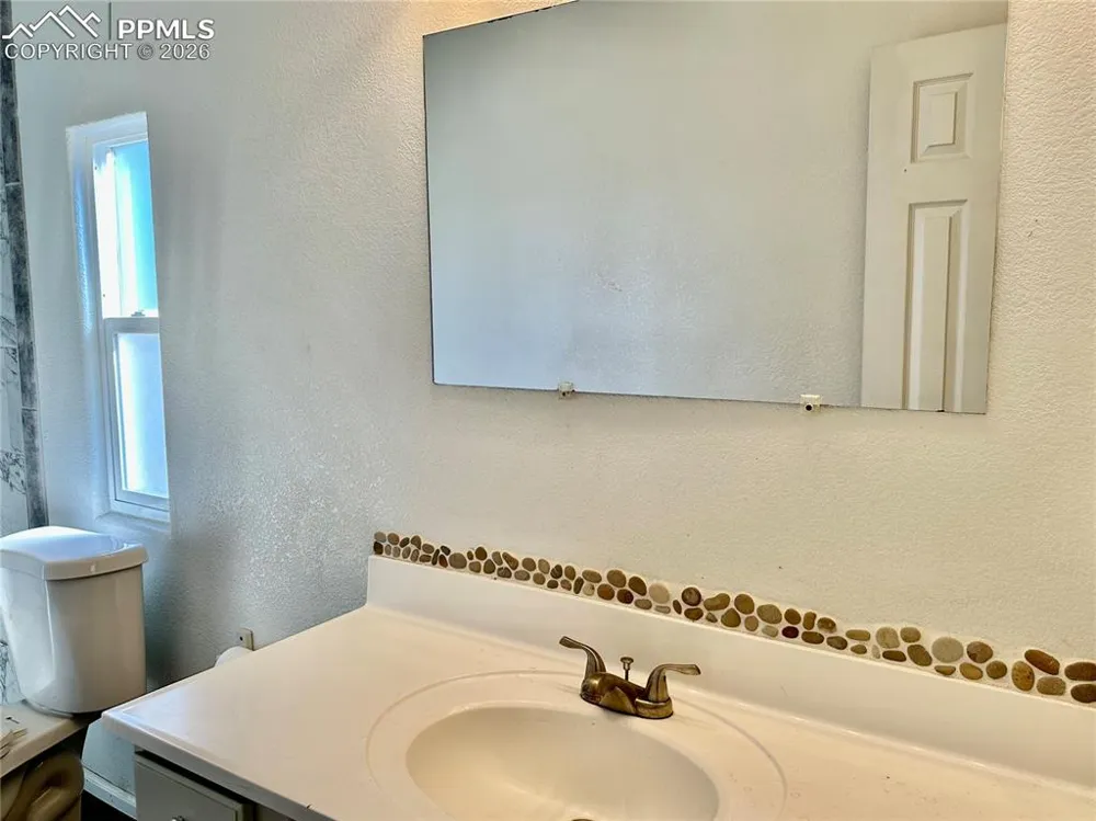 2501 9th Street Pueblo, CO 81001