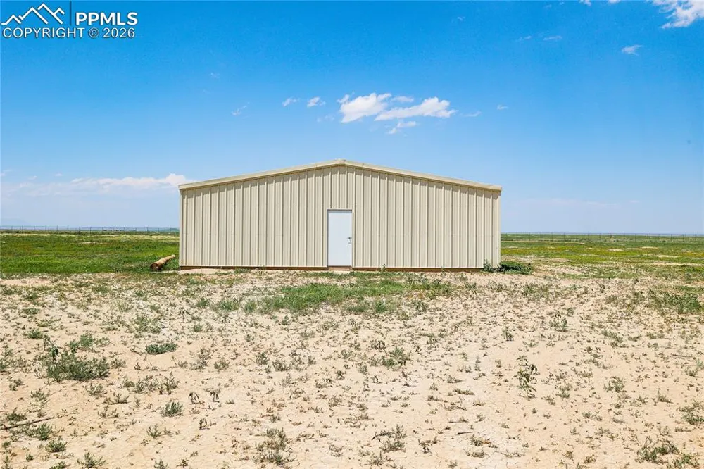 PAR 6 Bush Road Avondale, CO 81022